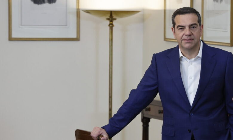 Τσίπρας-για-διάγγελμα-Μητσοτάκη:-«Το-μόνο-ασυμβίβαστο-είναι-του-πρωθυπουργού-και-του-πολιτικού-απατεώνα»