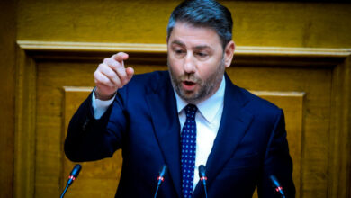 Νίκος-Ανδρουλάκης:-«Ο-κ.-Μητσοτάκης-είναι-το-βαθύ-κράτος-του-ρουσφετιού,-της-διαφθοράς-και-της-ατιμωρησίας-–-Εκλογές-τώρα»