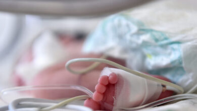 Ρόδος:-Γονείς-πήραν-άρρωστο-βρέφος-από-θάλαμο-του-νοσοκομείου-και-επέστρεψε-σε-κρίσιμη-κατάσταση