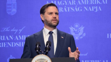 Τζέι-Ντι-Βανς:-«Οι-ΗΠΑ-έχουν-όπλα-που-δεν-έχουν-χρησιμοποιήσει-ακόμη-στο-Ιράν»