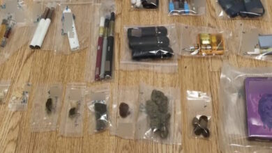 Υπάλληλος-φυλακών-έφερνε-ναρκωτικά-και-συσκευές-ατμίσματος-κάνναβης-από-ΗΠΑ,-Ισπανία,-Βρετανία,-φωτογραφίες