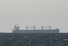 Η-Ρωσία-κερδίζει-10-δισ.-ευρώ-τον-μήνα-από-τον-αποκλεισμό-των-Στενών-του-Ορμούζ