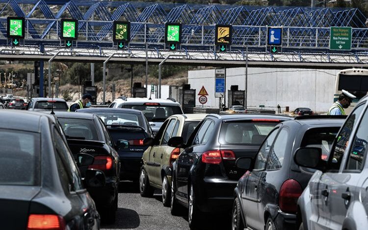 Πάσχα-στο-χωριό:-“Φωτιά”-το-κόστος-μετακίνησης-–-eως-και-40-ευρώ-ακριβότερη-η-έξοδος