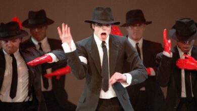 Μάικλ-Τζάκσον:-Φωτογραφίες-και-καταγγελίες-σοκ-σε-νέα-αγωγή-για-κακοποίηση-παιδιών-7-–-8-ετών,-στο-επίκεντρο-4-αδέλφια