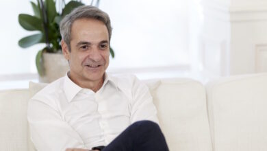 Απαγόρευση-πρόσβασης-στα-social-media-για-ανήλικους-κάτω-των-15-ετών-ανακοίνωσε-ο-Μητσοτάκης-–-Τι-ισχύει-για-instagram,-facebook,-tiktok