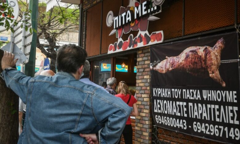 Πάσχα:-Ακριβότερο-το-αρνί-και-το-κατσίκι-στα-εστιατόρια-για-το-εορταστικό-τραπέζι