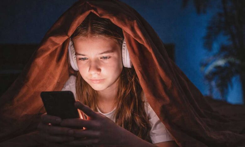 social-media:-Όριο-ηλικίας-στα-15-–-Τι-αλλάζει-για-ανηλίκους