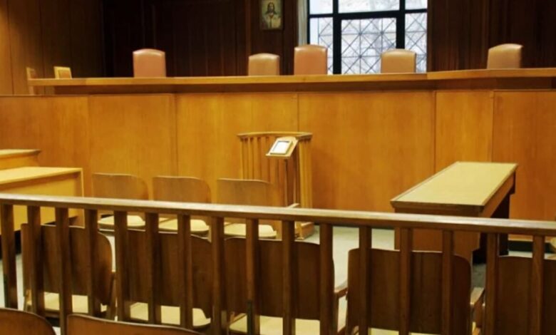 Τρίκαλα:-Φυλάκιση-σε-33χρονο-που-απειλούσε-να-σκοτώσει-τον-κουνιάδο-του-με-καραμπίνα