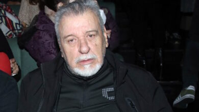 Τάσος-Χαλκιάς:-Έτρωγα-μπουνιές-από-τον-πατέρα-μου,-αλλά-με-βάραγε-από-αγάπη,-δεν-είμαι-κακοποιημένος