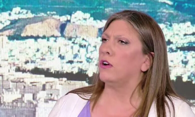 Μεγάλη-ένταση-Κωνσταντοπούλου-–-Στραβελάκη-στον-αέρα-εκπομπής:-«Μου-κάνετε-χάρη-που-είμαι-εδώ;»