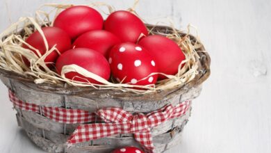 Μεγάλη-Πέμπτη-και-«Ακολουθία-των-Παθών»:-Τι-γιορτάζουμε-σήμερα-και-γιατί-βάφουμε-κόκκινα-αυγά