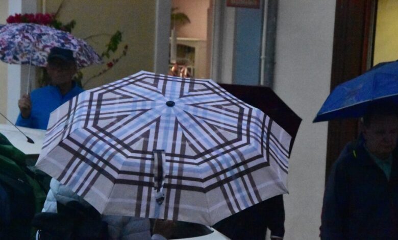 Καιρός-Πάσχα:-Βροχές-σε-12-περιοχές-και-πτώση-της-θερμοκρασίας-το-Μεγάλο-Σάββατο-–-Με-ήλιο-θα-σουβλίσουμε-το-αρνί