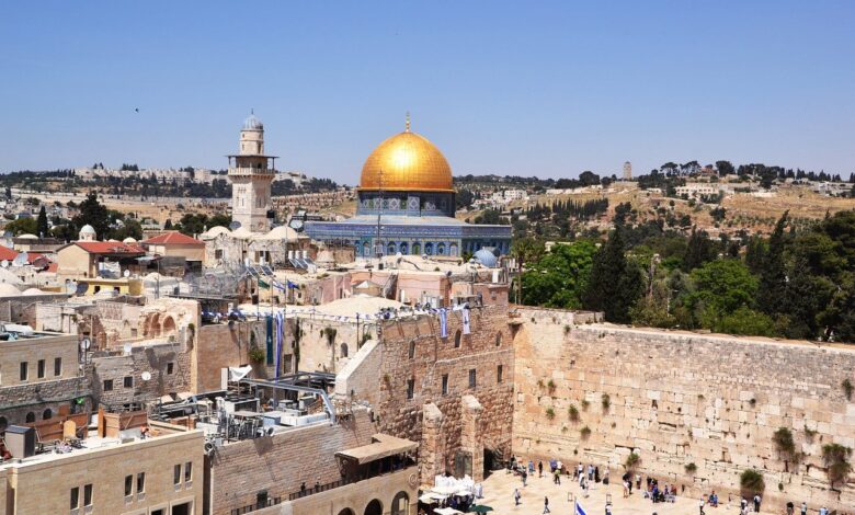 Ανοίγουν-οι-Άγιοι-Τόποι-στην-Ιερουσαλήμ
