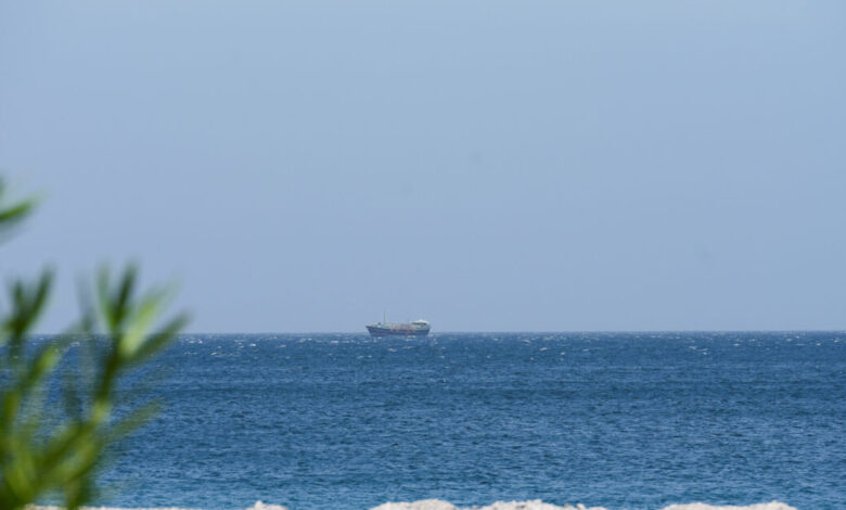 Το-Ιράν-παραδέχθηκε-πως-έριξε-νάρκες-στα-Στενά-του-Ορμούζ-και-προτείνει-εναλλακτικές-διαδρομές-για-ασφαλή-διέλευση-των-πλοίων