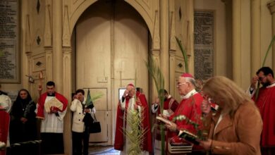 Ο-Ναός-της-Αναστάσεως-στην-Ιερουσαλήμ-άνοιξε-τις-πύλες-του-για-πρώτη-φορά-μετά-από-40-ημέρες