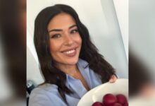 Η-Αφροδίτη-Λατινοπούλου-έβαψε-κόκκινα-αυγά-για-το-Πάσχα-και-εύχεται-καλή-Ανάσταση