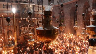 Κανονικά-η-Τελετή-του-Αγίου-Φωτός-λέει-το-Ισραηλινό-ΥΠΕΞ-–-Σταμάτησαν-οι-πυραυλικές-επιθέσεις-στην-Ιερουσαλήμ