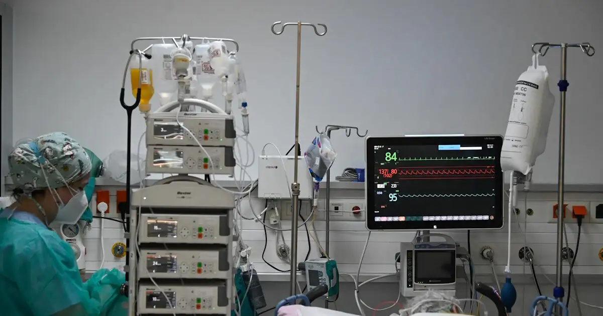 Κρούσμα-μηνιγγίτιδας-στο-ΑΠΘ:-Διασωληνωμένος-σε-σταθερή-κατάσταση-παραμένει-ο-19χρονος-–-Τα-μέτρα-που-έχουν-ληφθεί-στο-πανεπιστήμιο