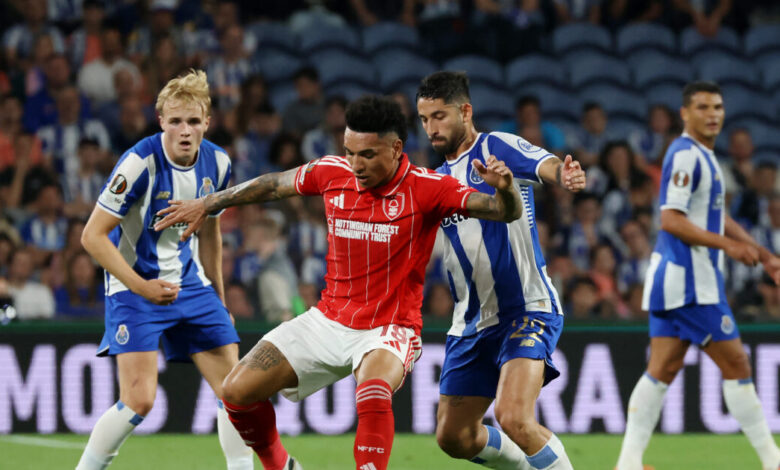 europa-league:-Ανοιχτούς-λογαριασμούς-άφησαν-Νότιγχαμ-και-Πόρτο,-«καθάρισαν»-την-πρόκριση-στους-«4»-Βίλα-και-Φράιμπουργκ