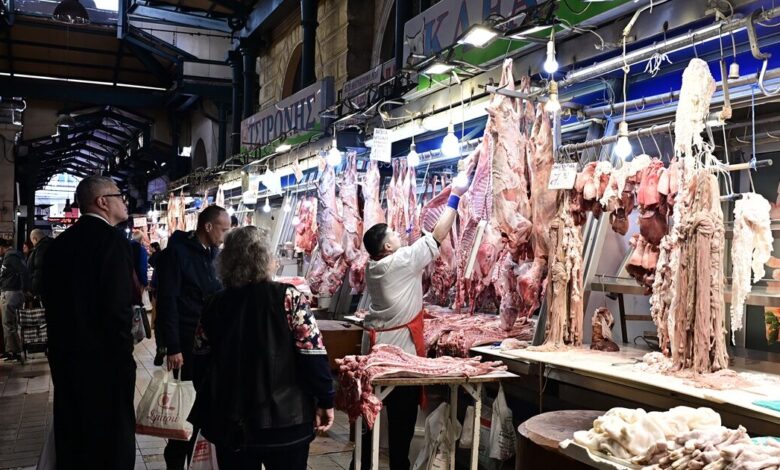 Πασχαλινή-αγορά:-Κορυφώνεται-η-ζήτηση-και-εντείνονται-οι-έλεγχοι-το-διήμερο-μέχρι-την-Ανάσταση