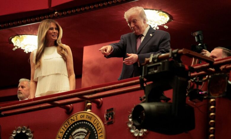 Η-αντίδραση-Τραμπ-στη-δήλωση-της-Μελάνια-για-τον-Επστάιν:-«Αιφνιδιάστηκα,-δεν-είχα-ιδέα»