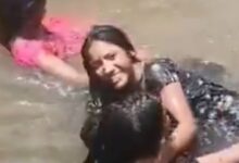 Ινδία:-Τρεις-έφηβες-πνίγηκαν-για-μία-selfie-σε-καταρράκτη