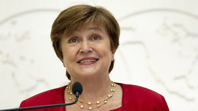 Γκεοργκίεβα:-Η-Ελλάδα-στις-κορυφαίες-οικονομίες-της-ευρωζώνης-(!)-με-άσσο-στο-μανίκι-της-τον-Πιερρακάκη