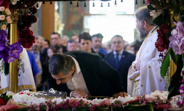 Κουρέτας-στη-Λάρισα-για-τον-Επιτάφιο-Αγίου-Νικολάου