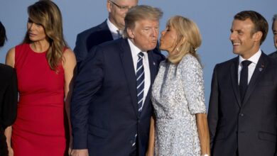 Ντόναλντ-Τραμπ:-Από-τις-ειρωνείες-στη-στήριξη-της-Μπριζίτ-Μακρόν-–-«Δεν-είναι-άντρας»