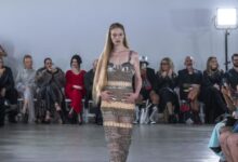 Η-τρανς-κόρη-του-Έλον-Μασκ-για-την-παιδική-της-ηλικία:-«Πιστεύεις-ότι-το-αξίζεις-ενώ-άλλοι-κοιμούνται-στον-δρόμο»