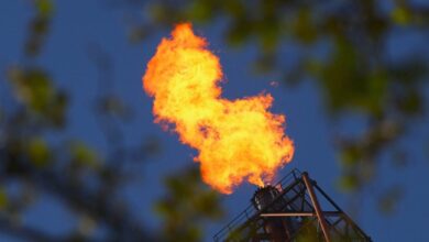 Σε-άνοδο-το-πετρέλαιο,-κοντά-στα-100-δολάρια,-καθώς-οι-επιθέσεις-στη-Μέση-Ανατολή-ασκούν-πίεση-στις-διπλωματικές-προσπάθειες