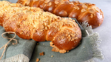 Συνταγή-για-vegan-τσουρέκια-με-κολοκύθα