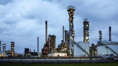 Πτώση-στις-τιμές-πετρελαίου-με-φόντο-την-κατάπαυση-πυρός-στη-Μέση-Ανατολή