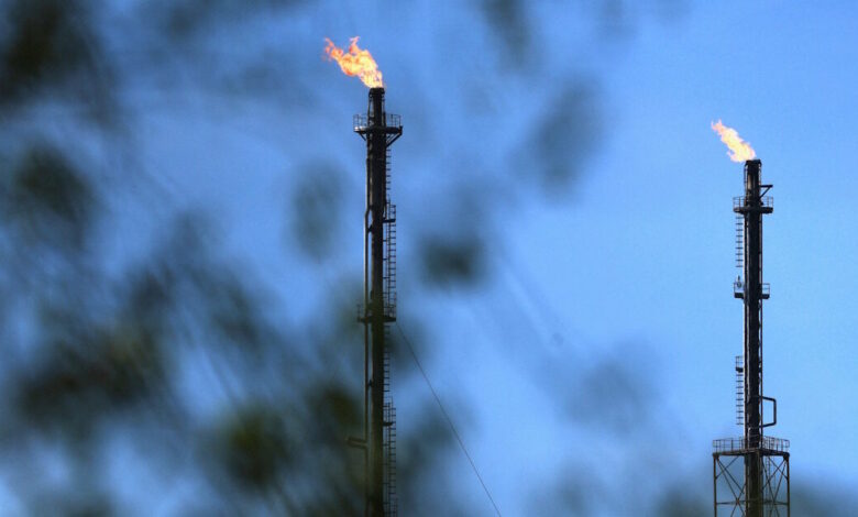 Το-πετρέλαιο-«βλέπει»-πάλι-τα-100-δολάρια:-Η-αμφισβήτηση-της-συμφωνίας-εκεχειρίας-φέρνει-νέα-αναστάτωση-στην-αγορά