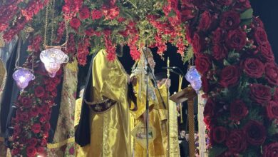 Με-κατάνυξη-η-συνάντηση-των-Επιταφίων-στα-Τρίκαλα