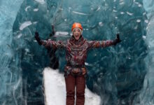 Η-Ευγενία-Σαμαρά-ταξίδεψε-στη-μαγευτική-Ισλανδία-και-έκανε-καταδύσεις-και-βόλτες-σε-παγετώνες