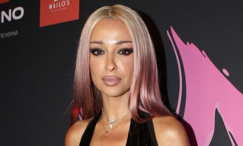 Η-Ελένη-Φουρέιρα-έφτιαξε-πασχαλινά-κουλουράκια-για-τον-γιο-της-Ερμή