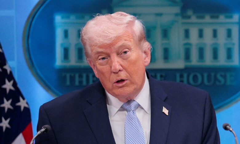 Τραμπ:-Νέα-οργισμένη-δήλωση-για-το-Ιράν-–-«Ο-μόνος-λόγος-που-οι-Ιρανοί-είναι-ζωντανοί-σήμερα-είναι-για-να-διαπραγματευτούν»