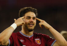 Ο-Μαυροπάνος-με-τα-δύο-γκολ-που-πέτυχε-μπήκε-σε-ένα-«κλειστό»-κλαμπ-Ελλήνων-παικτών-στην-premier-league