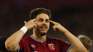 Ο-Μαυροπάνος-με-τα-δύο-γκολ-που-πέτυχε-μπήκε-σε-ένα-«κλειστό»-κλαμπ-Ελλήνων-παικτών-στην-premier-league