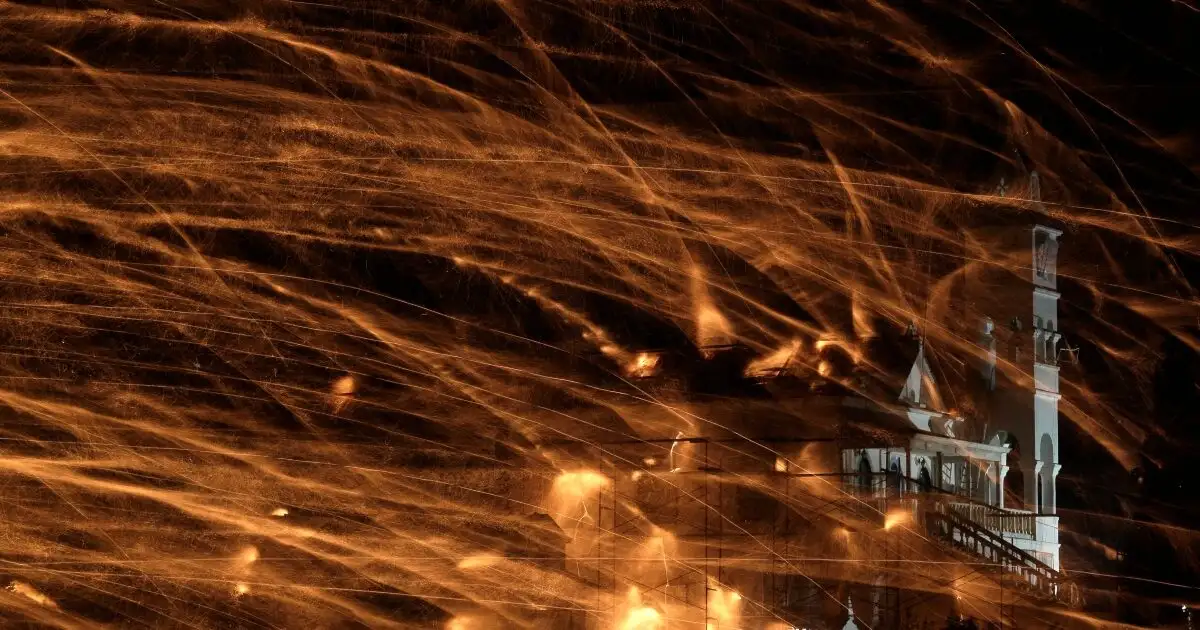 Χίος:-Κανονικά-θα-γίνει-ο-ρουκετοπόλεμος-στον-Βροντάδο-–-Η-απόφαση-μετά-το-ατύχημα-από-την-έκρηξη