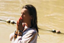 Η-Πηγή-Δεβετζή-για-τη-βάφτισή-της-στον-Ιορδάνη-ποταμό:-Αξέχαστη-εμπειρία-που-θέλω-να-ξαναζήσω