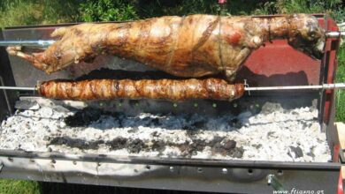 Τα-μυστικά-για-το-πιο-νόστιμο-αρνί-και-κοκορέτσι-στο-πασχαλινό-τραπέζι