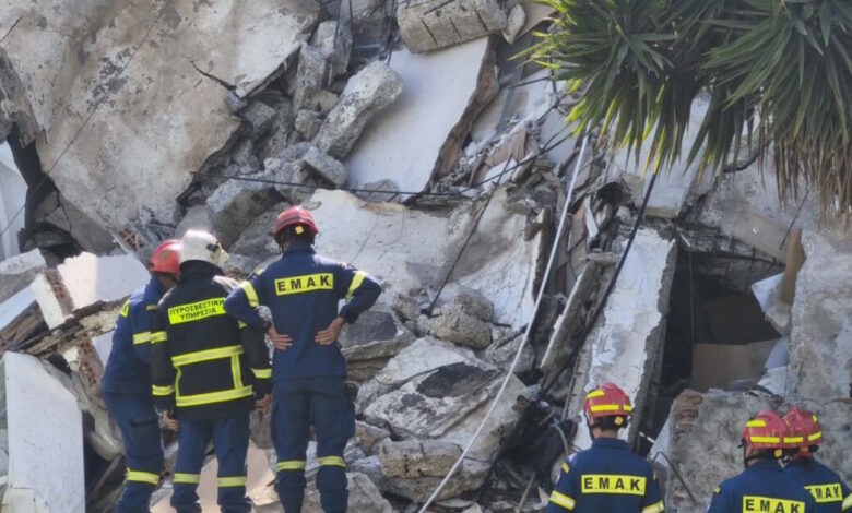 Κύπρος:-Ανασύρθηκε-και-δεύτερος-νεκρός-από-την-πολυκατοικία-που-κατέρρευσε-στη-Γερμασόγεια