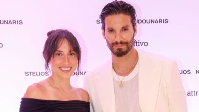 Γιώργος-Καράβας-–-Ραφαέλα-Ψαρρού:-Στη-Μάνη-με-τα-παιδιά-τους-για-τις-διακοπές-του-Πάσχα-–-Βόλτες-σε-πανέμορφα-τοπία