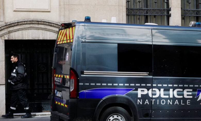 Γαλλία:-Κρατούσε-κλειδωμένο-τον-γιο-του-για-πάνω-από-1-χρόνο-σε-βαν-γιατί-δεν-τον-ήθελε-η-μητριά-του