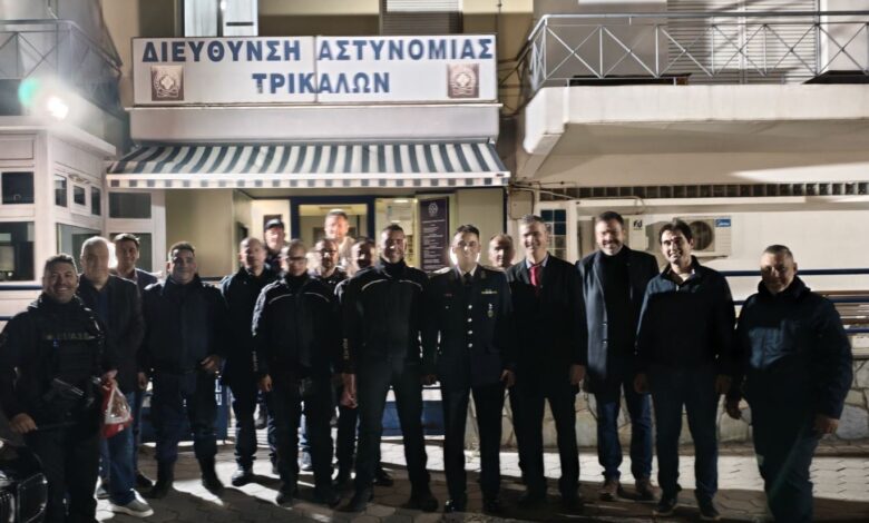 Πασχαλινές-ευχές-στη-Διεύθυνση-Αστυνομίας-Τρικάλων