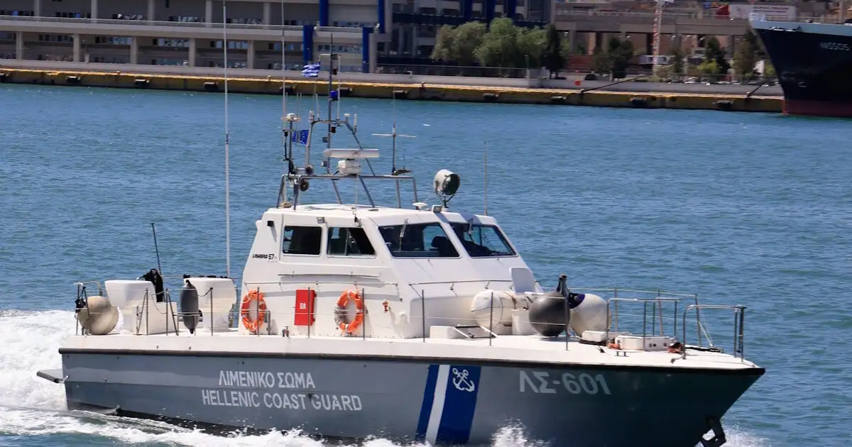 Κρήτη:-94-μετανάστες-εντοπίστηκαν-σε-λέμβους-στους-Καλούς-Λιμένες-–-Συναγερμούς-από-τρία-διαφορετικά-περιστατικά