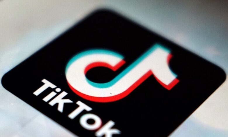 Εθισμός-στο-tik-tok:-Το-«επικίνδυνο»-scrolling-και-το-άγχος-της-προσκόλλησης