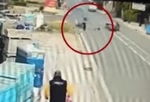 Τροχαίο-στην-Αρτέμιδα:-«Λιποθύμησα-κατευθείαν-και-αυτός-έβαλε-πρώτη-και-έφυγε»-λέει-ο-18χρονος-μοτοσικλετιστής